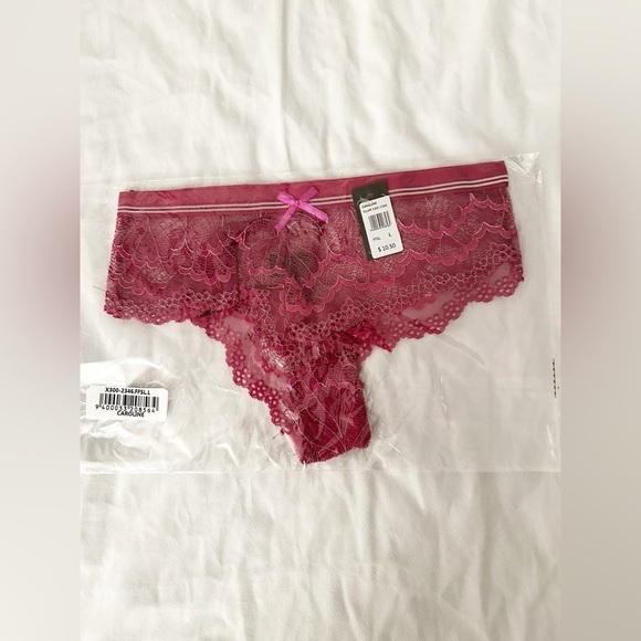 NWT Frederick’s of Hollywood 2 Pack Bundle Panties- Caroline in White and Purple - Picture 4 of 4